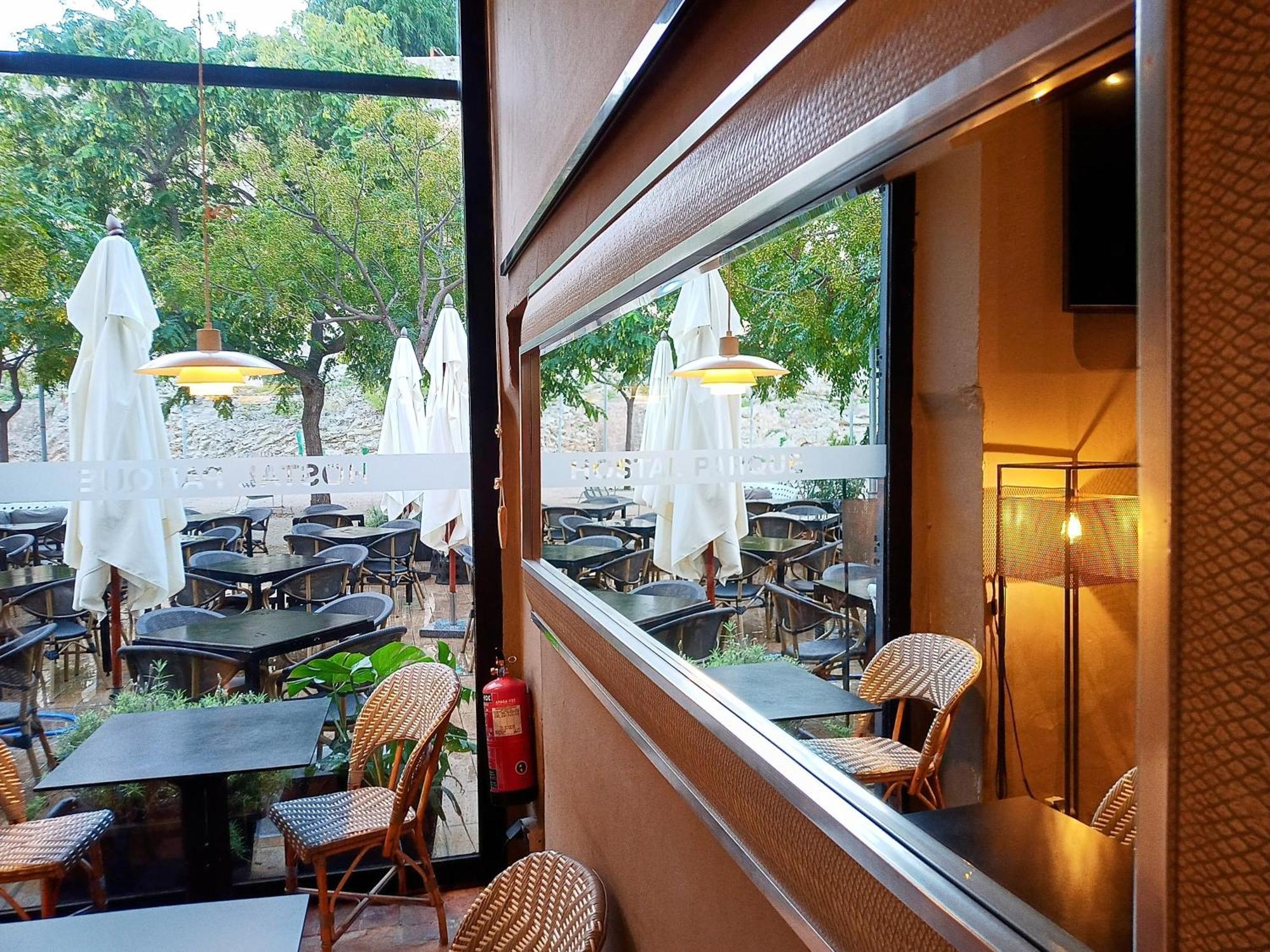 Hostal Parque Ibiza Ngoại thất bức ảnh